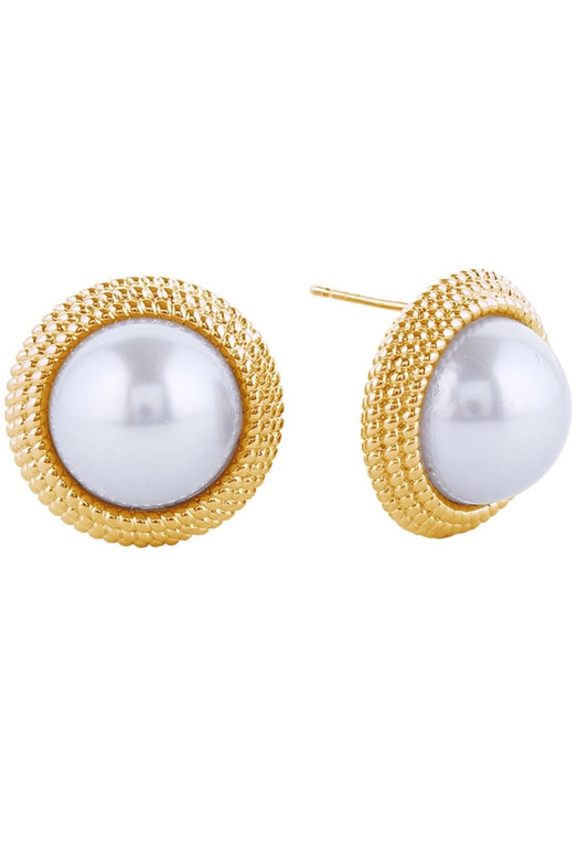 Pearl Button Studs