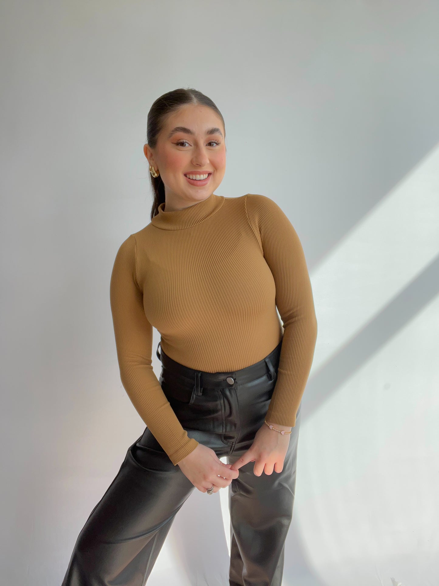 ribbed bodysuit - camel