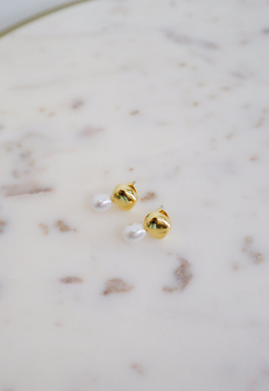 Gold & Pearl Earrings