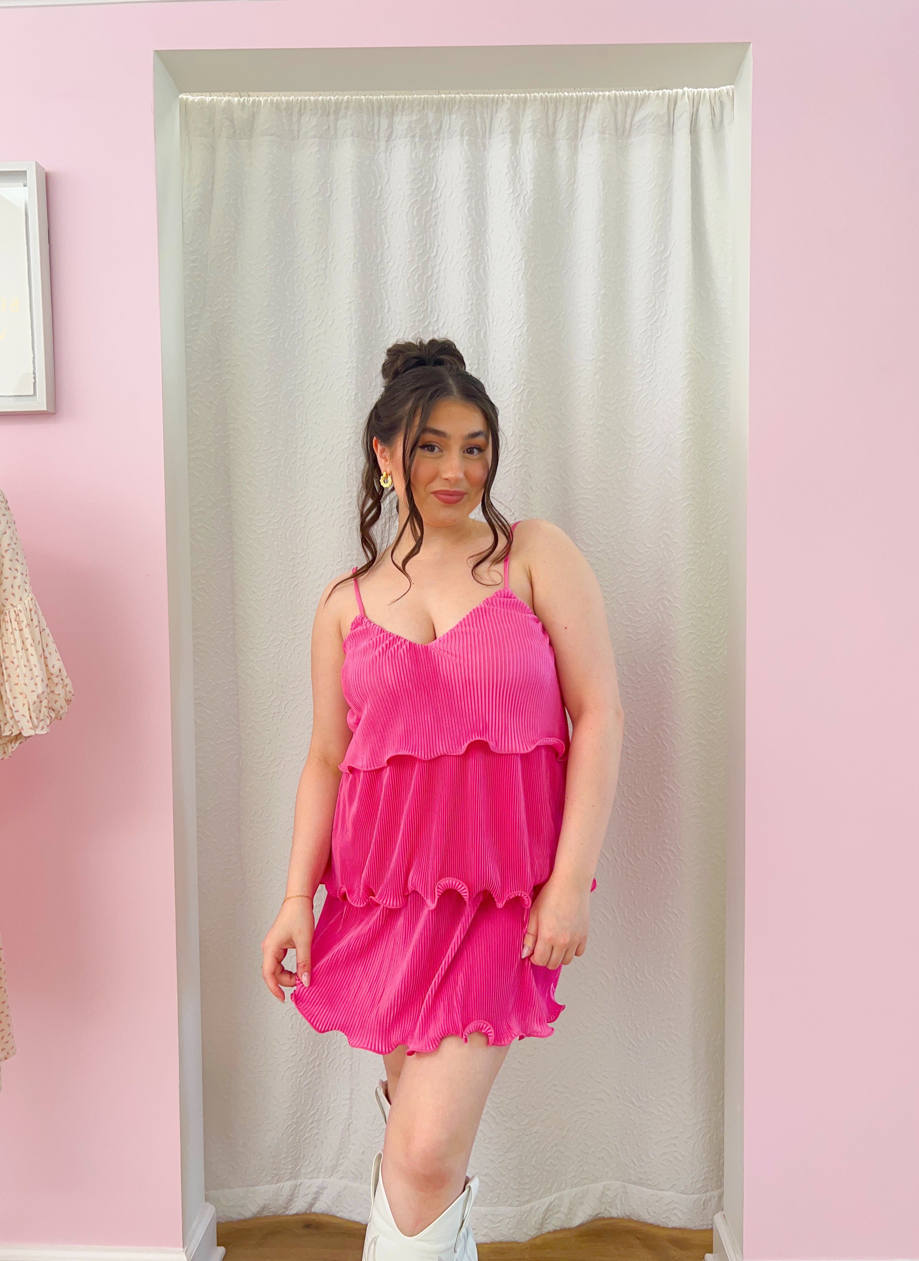plisse dress - hot pink Lauren Marie Boutique plisse dress - hot pink Lauren Marie Boutique