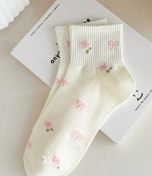 Floral Bow Socks