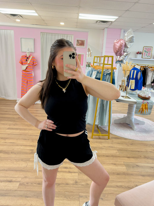 Contrast Eyelet Shorts