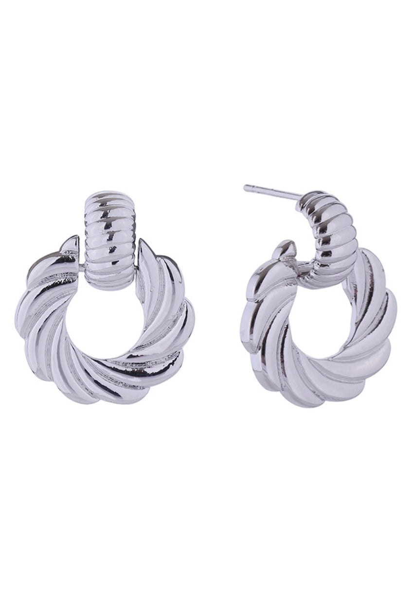 just that girl post earrings - silver